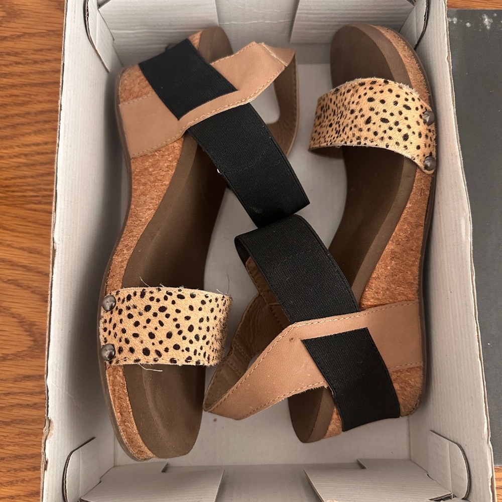 Corkys Tan and Black Leopard Sandals